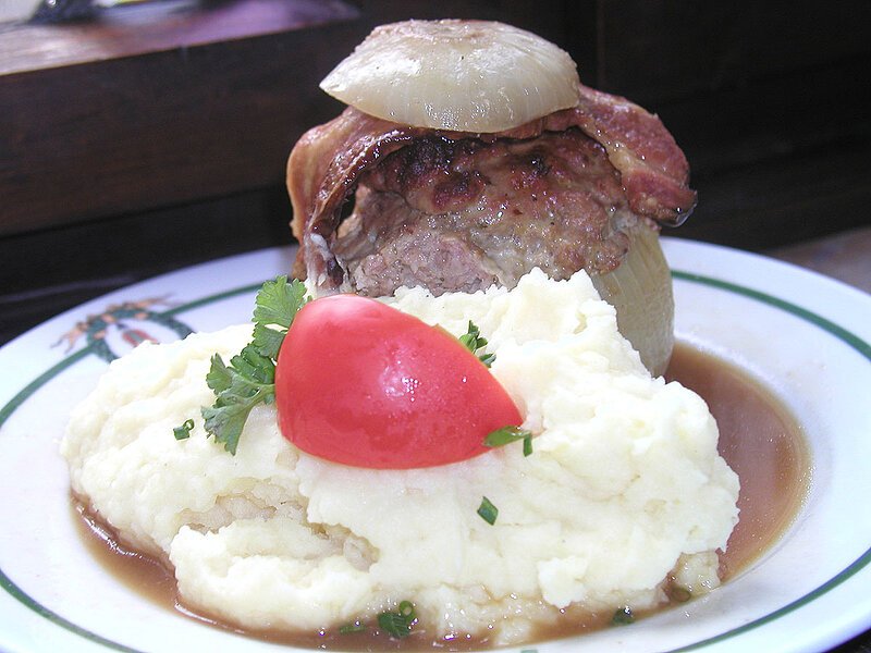 'Bamberger Zwiebel' (famous dish from Bamberg called 'Bamberg Onion')