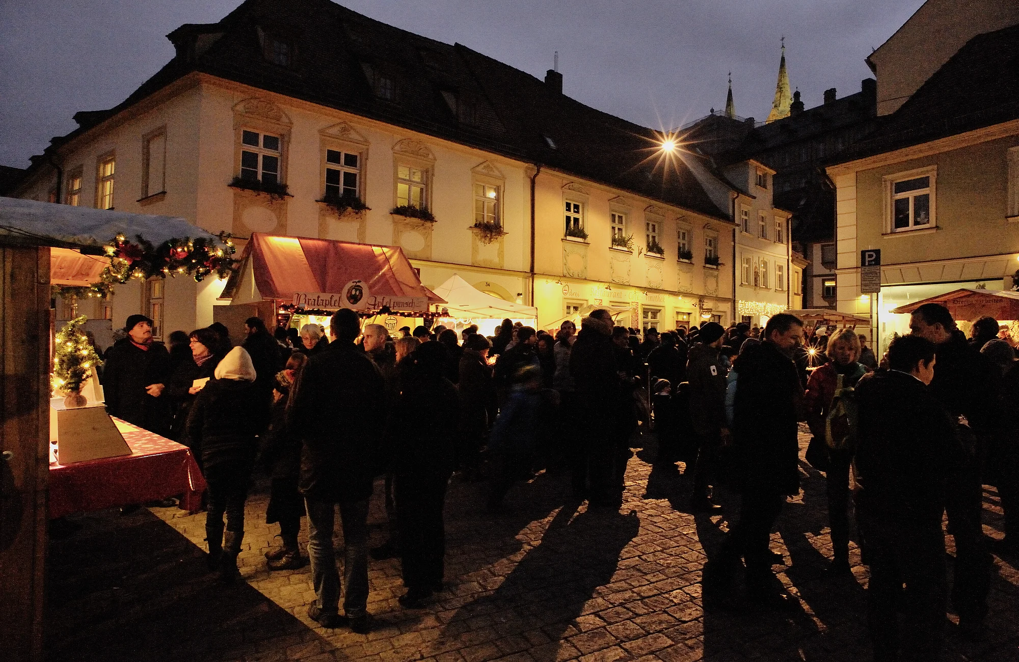 Weihnachtsmarkt in Bamberg, Sandgebiet Weihnachtsmarkt; Obere Sandstrasse; Bamberg;