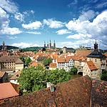 DEU, Bamberg, [ Copyright by Reinhard Feldrapp, Flurstr.38, 95119 Naila, Fon: 09282 95265, Fax: 09282 95266, Mobil: 0170 9867272, www.feldrapp.de, Bankverbindung: VR Bank Naila BLZ 780 60 896  Kto-Nr. 7315040 IBAN DE 97 7809 0000 0000 2150 40, BIC: GENODEF1HOV. Finanzamt Hof St.Nr. 223/216/50477 Ust-IdNr. DE 133171338 -Bildnutzung und Veroeffentlichung nur gegen Honorar und Autorenvermerk. Bei der Verwendung ausserhalb journalistischer Berichterstattung (z.B. Werbung etc.) bitte vorher mit dem Autor Kontakt aufnehmen. Es wird grundsaetzlich keine Einholung von Persoenlichkeits-, Kunst- oder Markenrechten zugesichert, es sei denn, dies ist hier in der Bildbeschriftung ausdruecklich vermerkt. Die Einholung dieser Rechte obliegt dem Nutzer. ] [#0,26,121#]