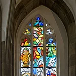 Lüpertzfenster in der Kirche St. Elisabeth Bamberg - Übergabe der Gebeine, Tote begraben