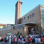 Der "Kunstraum Kesselhaus" direkt an der Regnitz