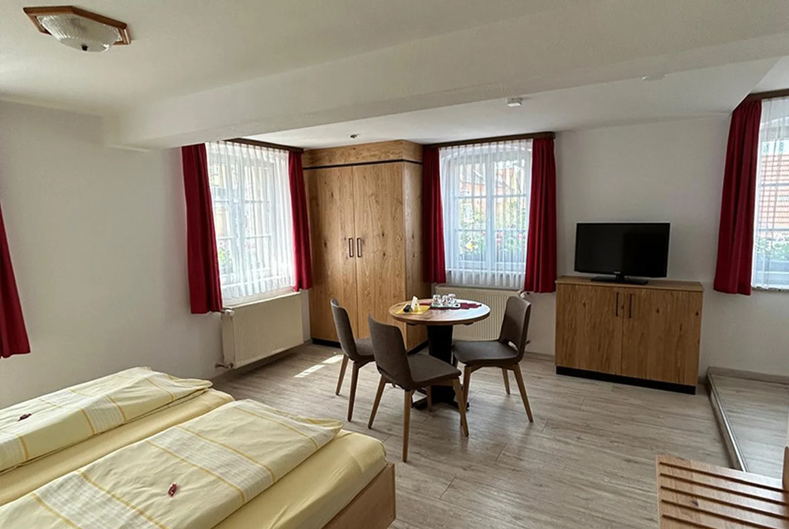 Brauerei und Gasthof Zur Sonne Zimmer 1 -3