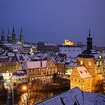 Ausblick vom Schloss Geyerswörthturm aufs winterliche Bamberg