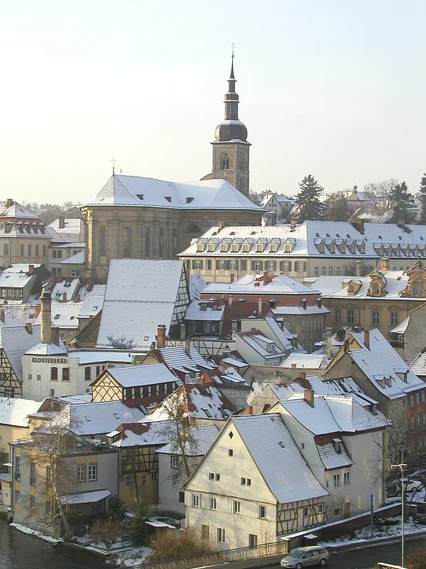 Dedicated in 1020 by Pope Benedict VIII, the church was rebuilt in the 17th century by Giovanni Bonalino and Antonio Petrini; since 1807 it has been the protestant main church in Bamberg.