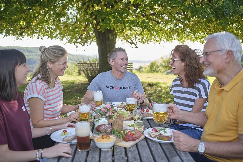 Tourismusregion Obermain.Jura Brotzeit an der Küpser Linde