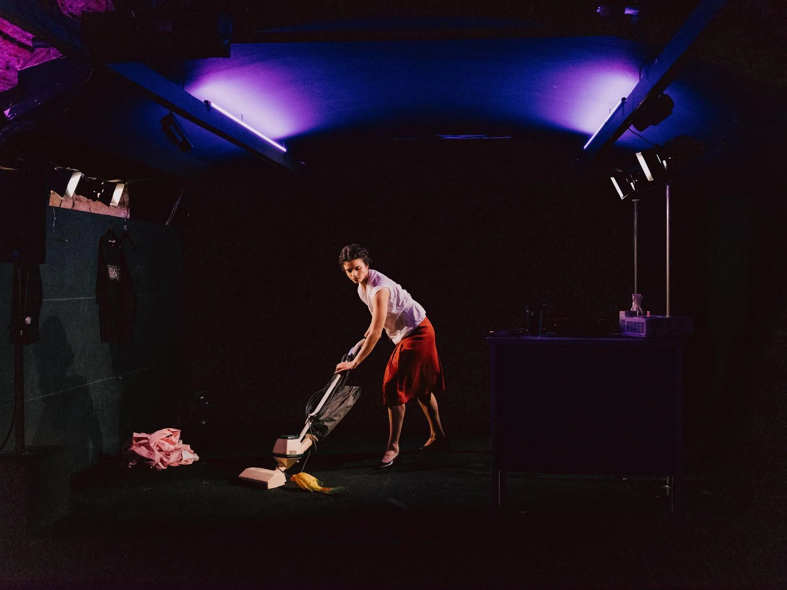 ETA-Hoffmann Theater - Tradwives