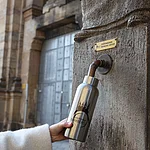 Die Trinkwasserbrnnen in Bamberg spenden frisches, kühles Wasser in Trinkwasserqualität.