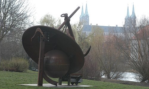 Large scultpure of an anchor by Bernhard Luginbühl -  Part of the Way of Sculptures