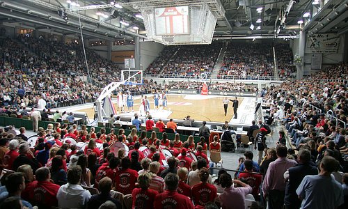 Brose Baskets Bamberg in the brose Arena