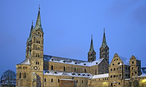 Exterior view of the cathedral with the cathedral square in winter