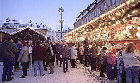 Christmas market on Maximiliansplatz